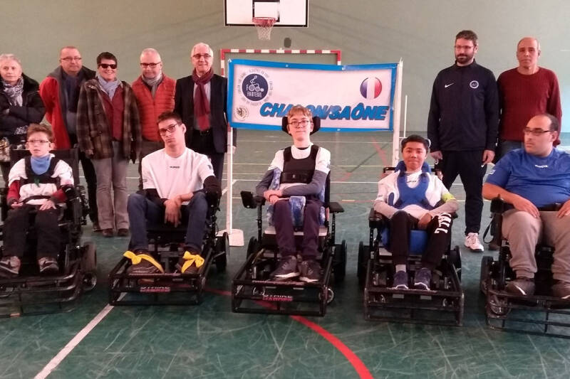 Le Foot Fauteuil à Chalon nourrit de belles ambitions sportives pour l'avenir ... Sobotram y a contribué dès cet été !